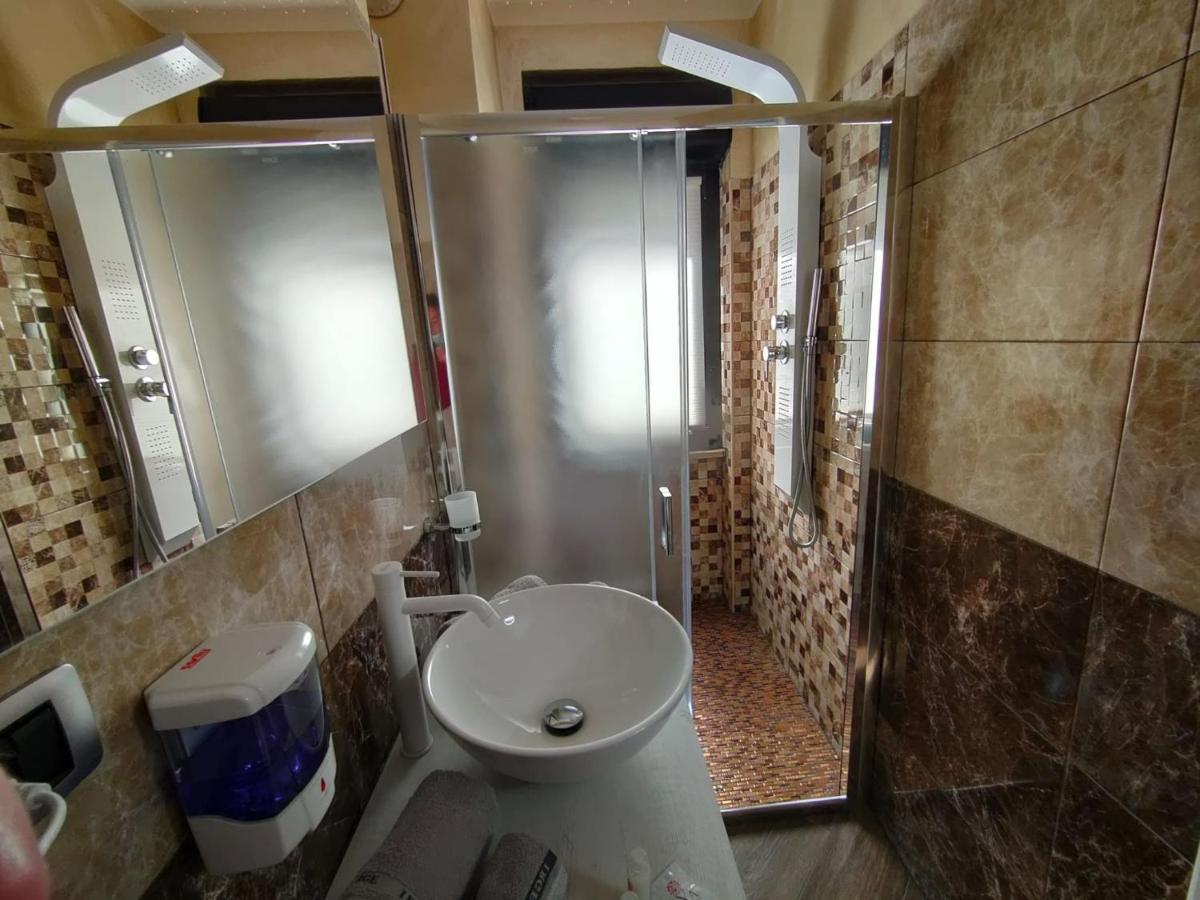 B&B Maisonalysie Фоджиа Экстерьер фото